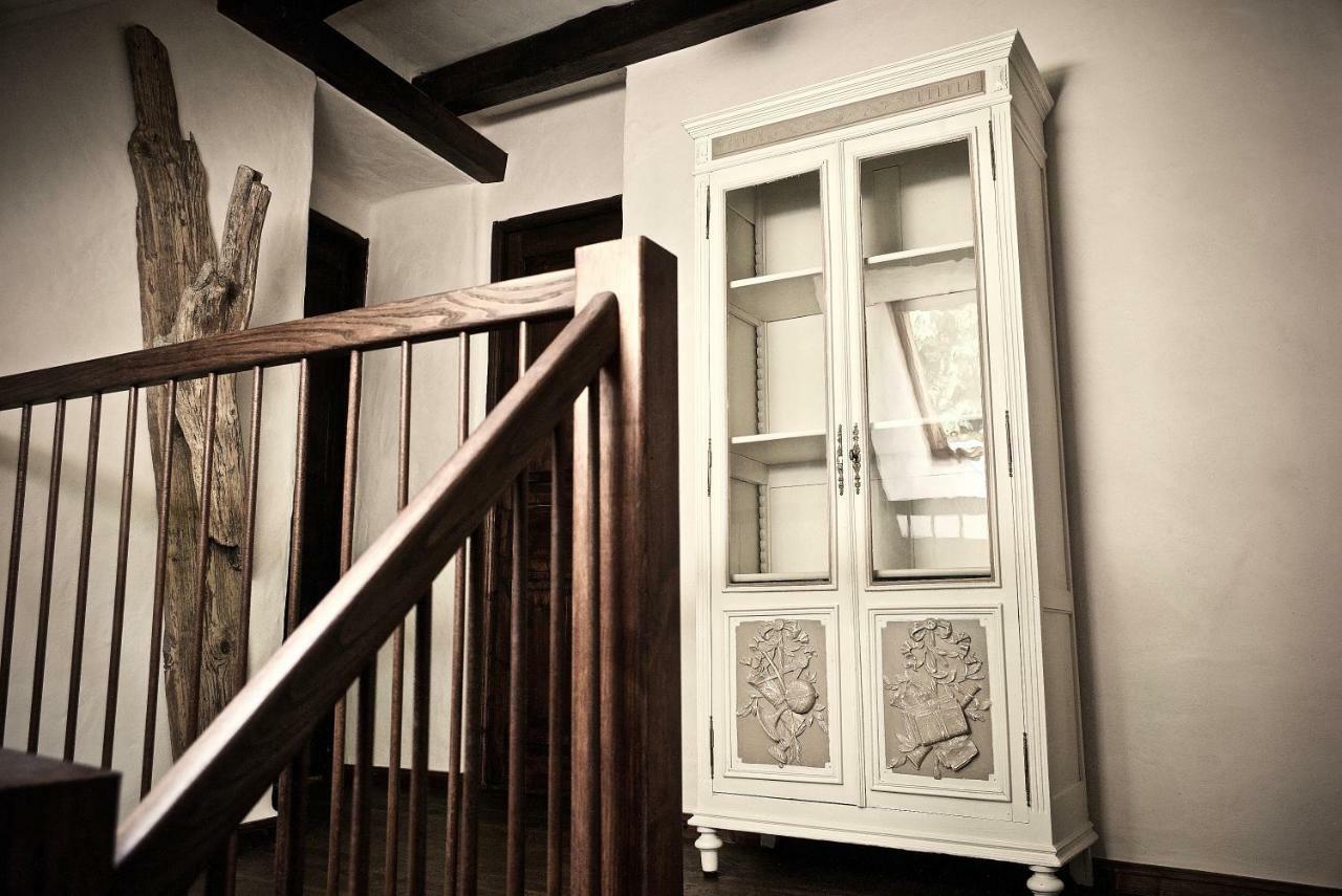 Chambres D'Hotes Des Lodges De La Cascade Yenne Dış mekan fotoğraf